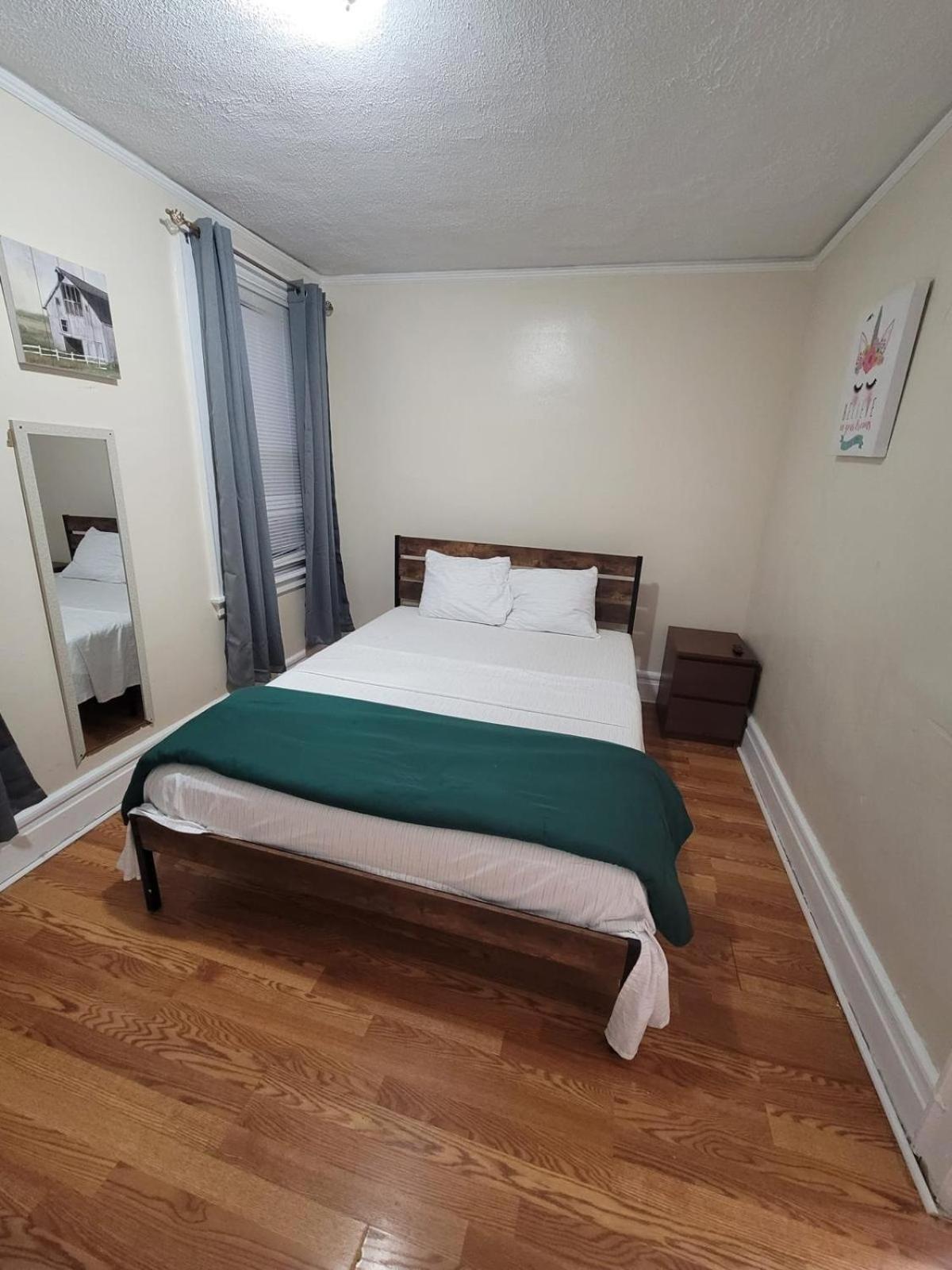Z & Z Apartment Newark Luaran gambar