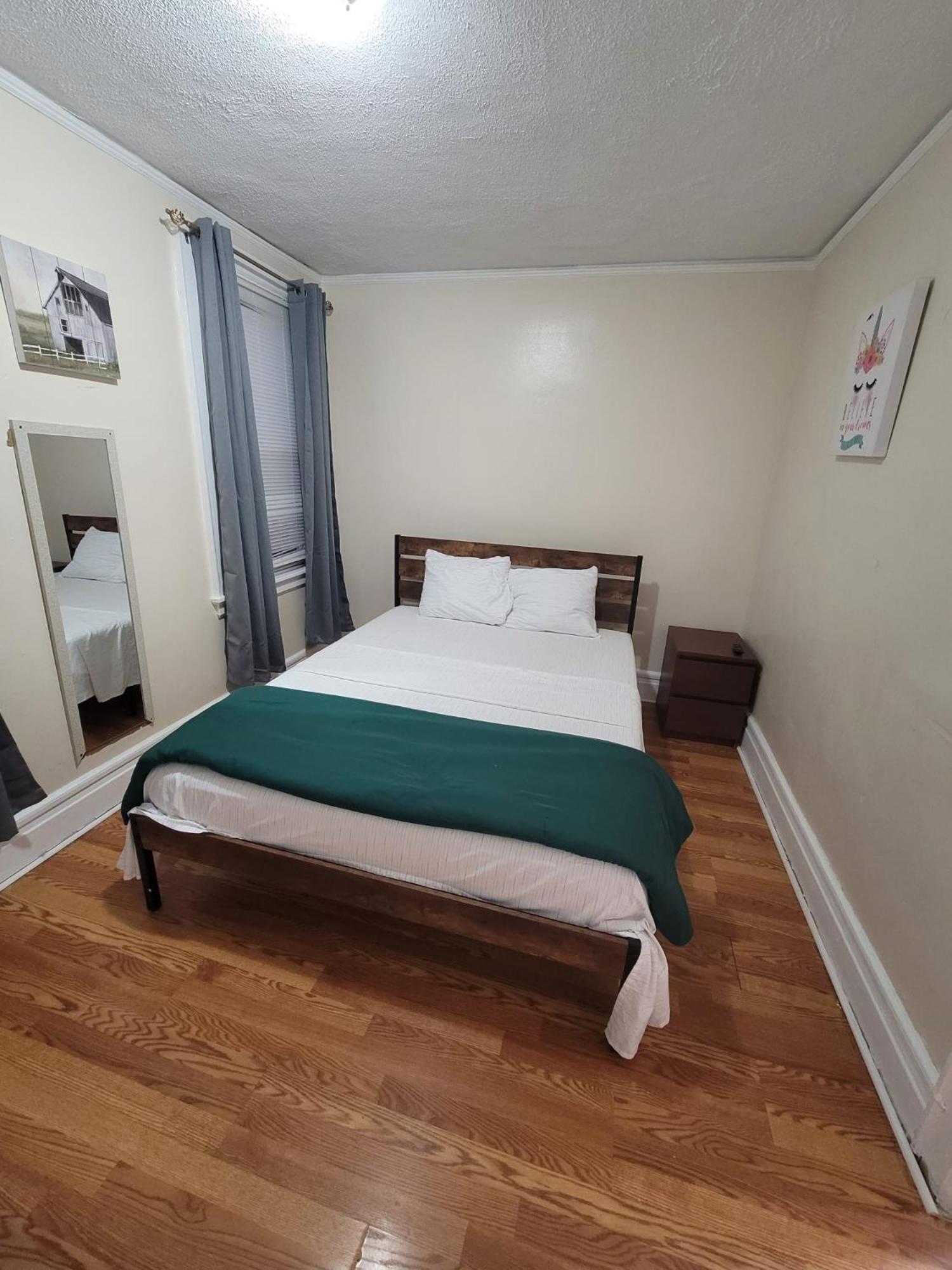 Z & Z Apartment Newark Luaran gambar